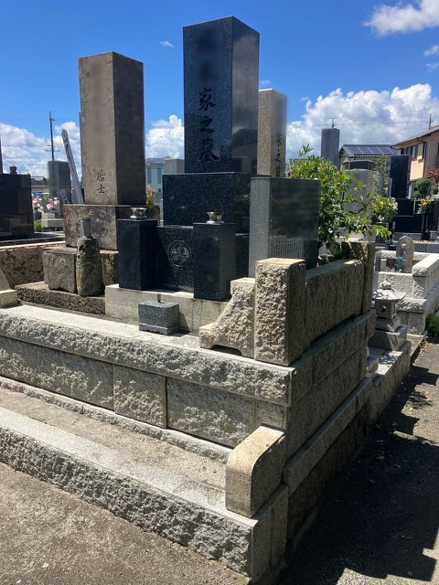 お墓のクリーニング