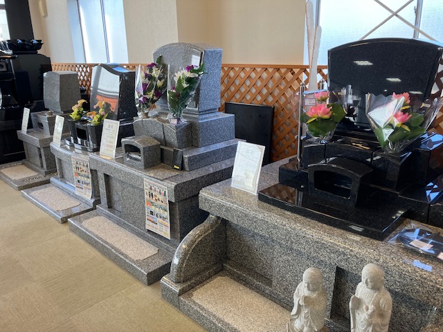 お彼岸までのお墓、まだ間に合います！