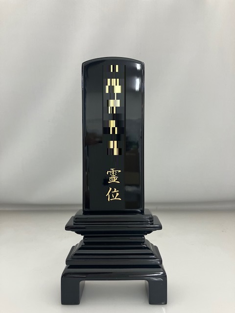 位牌　箔貼り