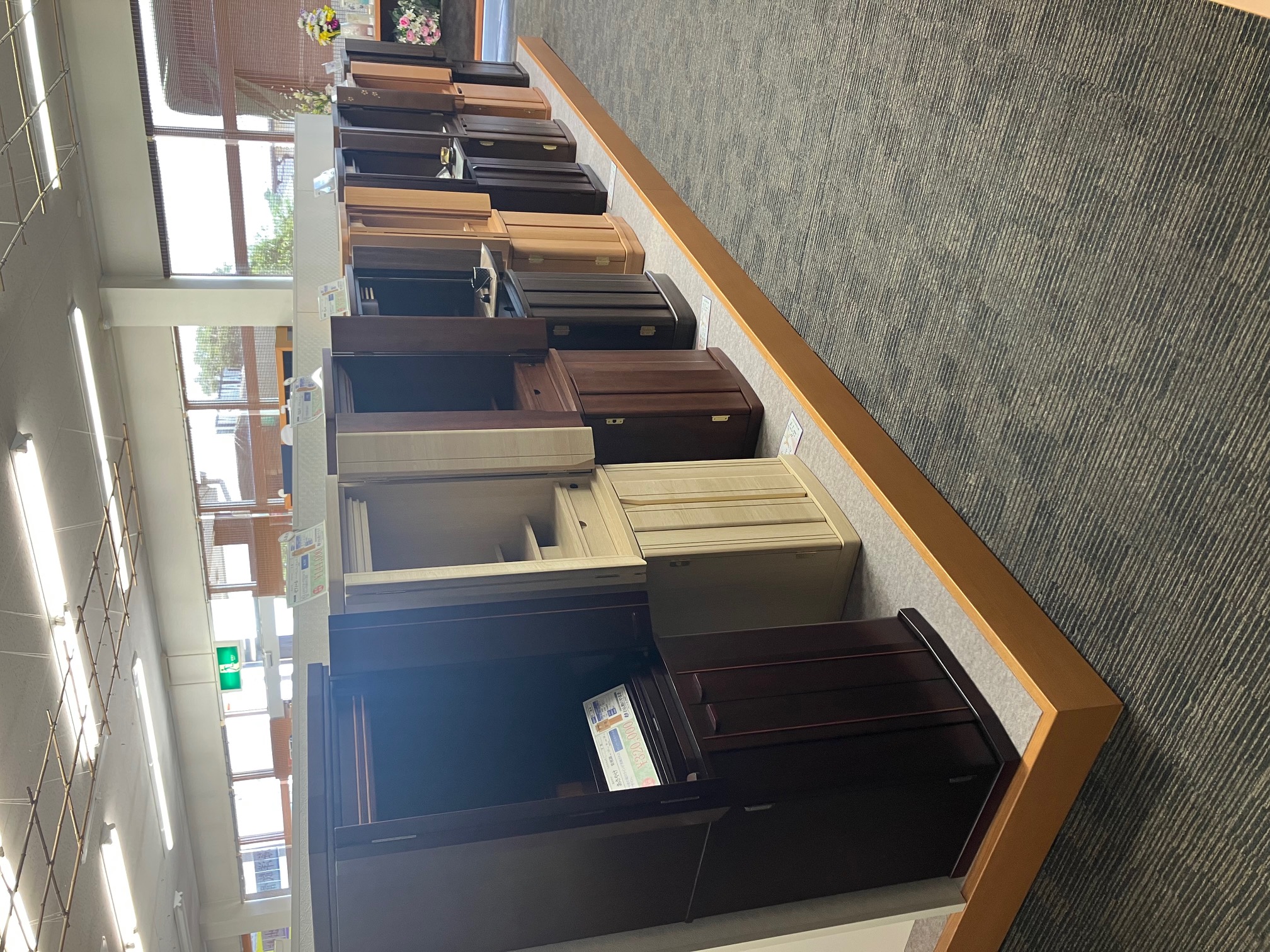 夏季休業と店舗模様替え