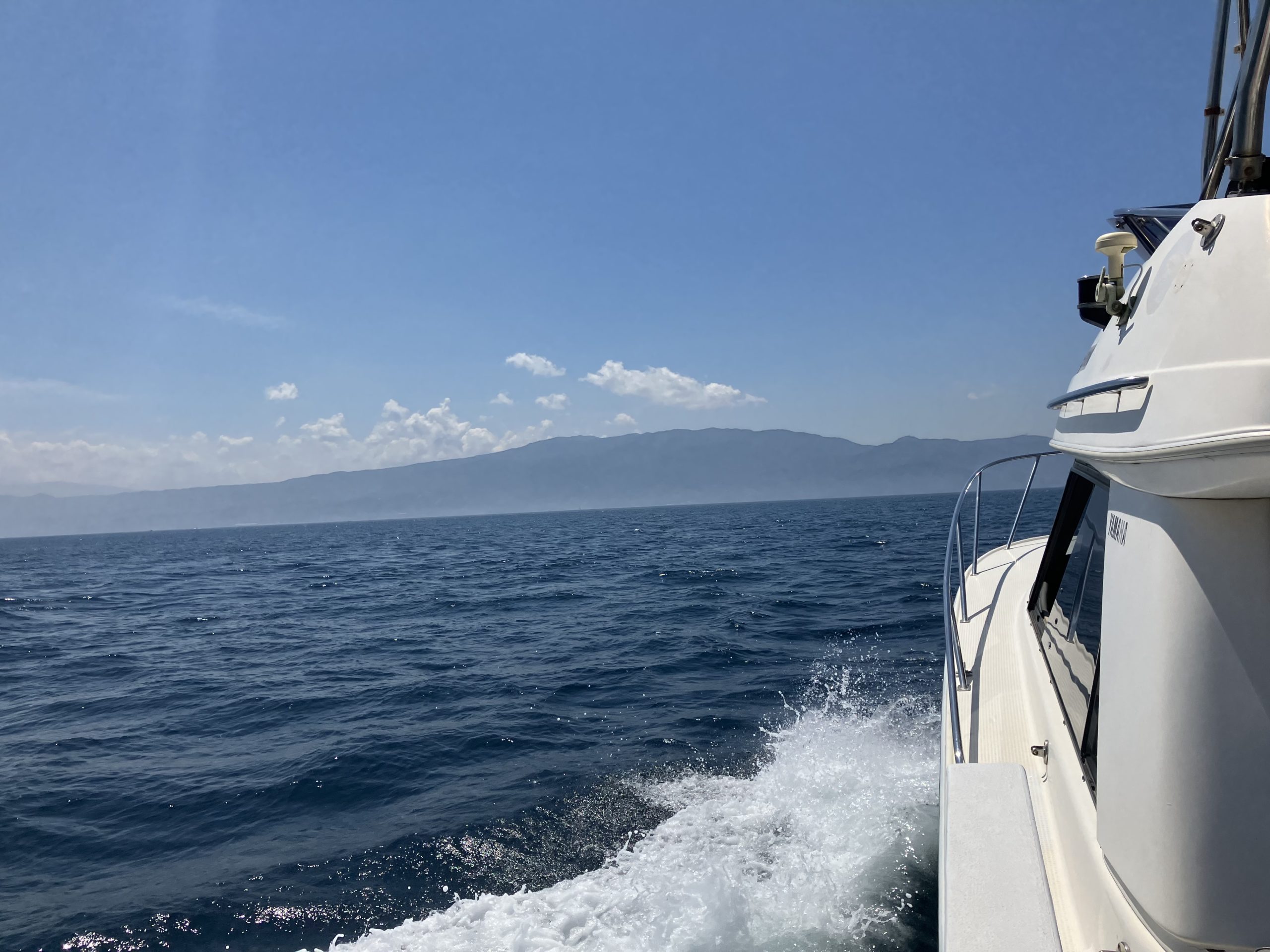 海洋散骨にて
