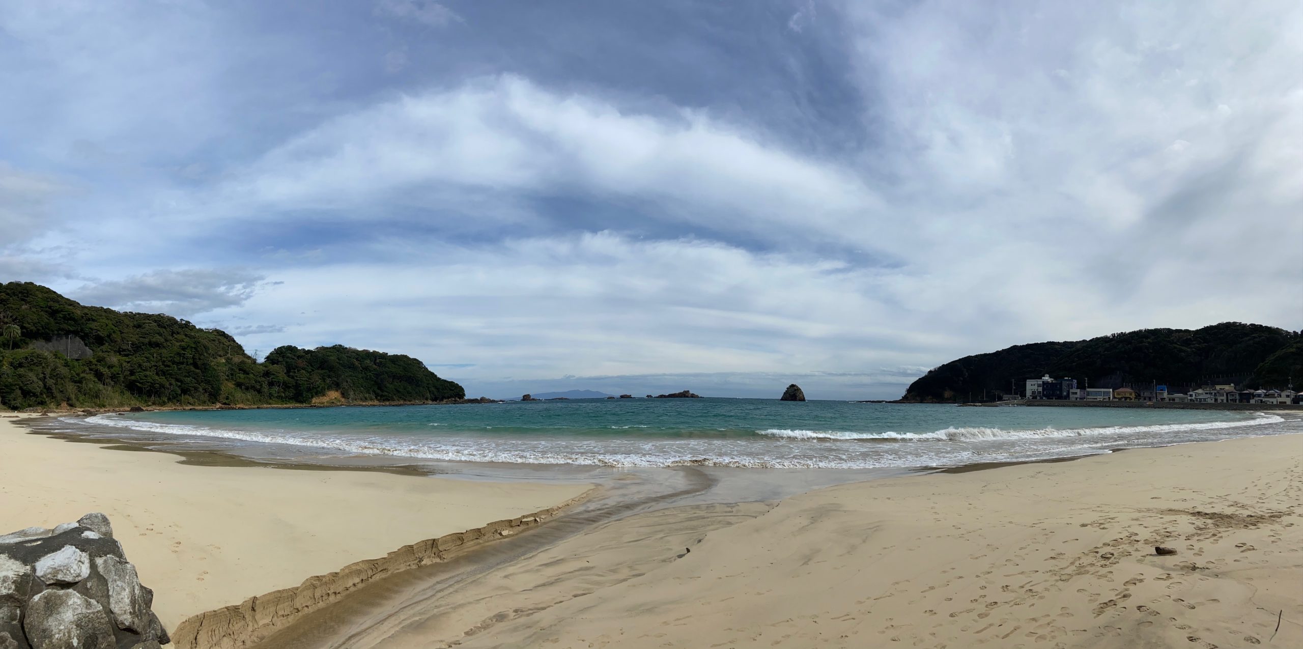 伊豆の海と秋の空
