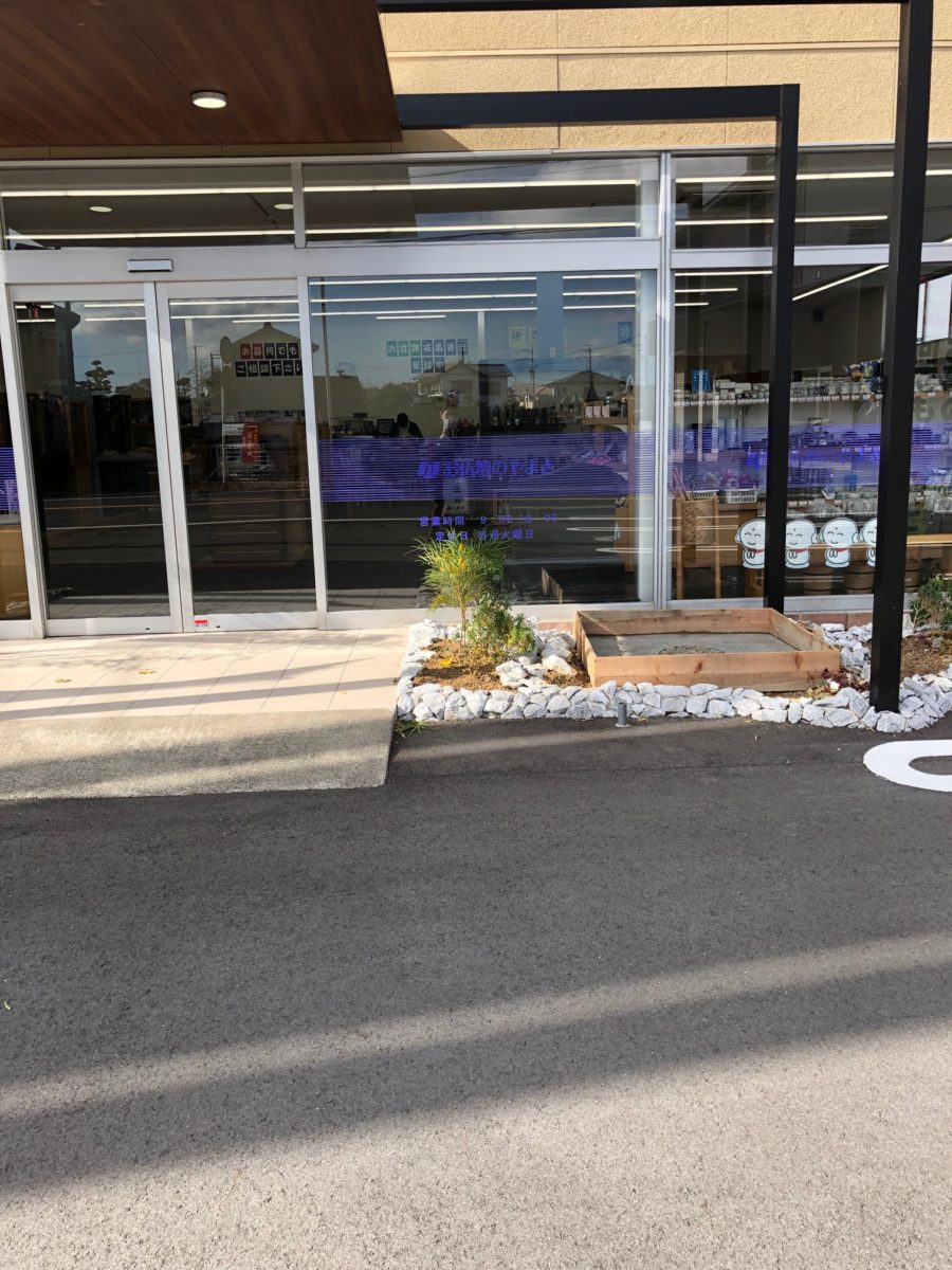 墓石展示準備中です。