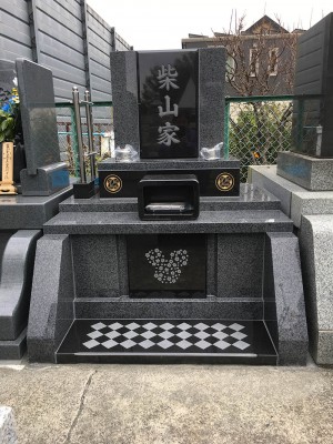2017年の墓石はこれでした!