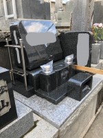 新しいお墓とクリーニング